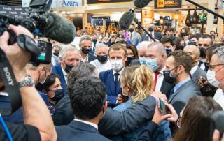 Emmanuel Macron en visite au Sirha à Lyon.