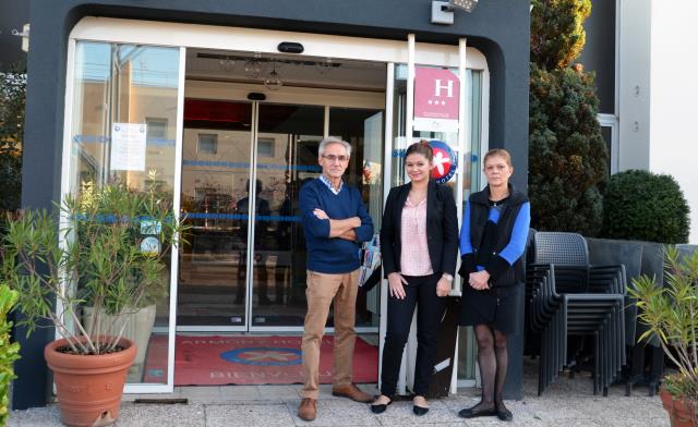 Le couple Fusaro avec leur fille Audrey qui vient de rejoindre ses parents à la direction de l'Hôtel Armony.