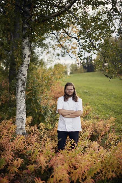 A 32 ans, le chef Magnus Nilsson est déjà auréolé de deux étoiles au guide Michelin.