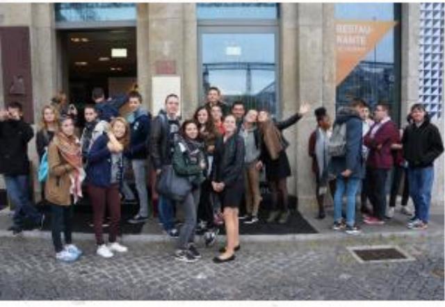 Les élèves ont assisté à un spectacle de Fado plein d'émotions, qui leur a permis de partager un peu de l'âme portugaise.