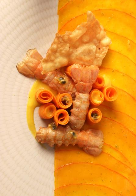 Langoustines, carpaccio de potimarron et crémeux mangue