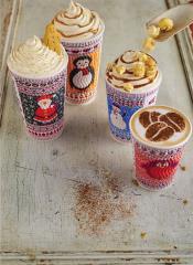 Des boissons gourmandes à base de café, façon Christmas 'jumper'.