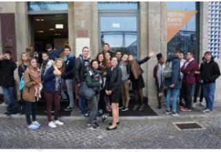 Les élèves ont assisté à un spectacle de Fado plein d'émotions, qui leur a permis de partager un...