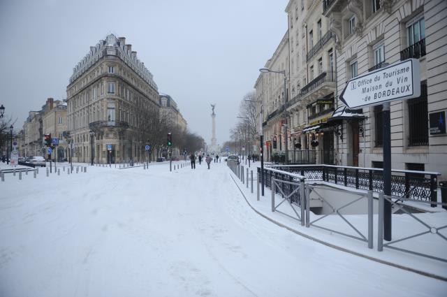 Bordeaux sous le blanc manteau le 5 février 2012