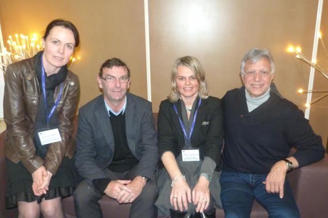 De gche à dte : Estelle Fequet, responsable formation en alternance, Luc Vivier, directeur de la formation, Isabelle Laperche, responsable développement de l'alternance, et Daniel Majonchi, président du Leaders Club International.