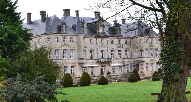 Lorsque les travaux seront achevés, le Château des Monthairons verra ses capacités d'accueil passées de 16 à 40 chambres.