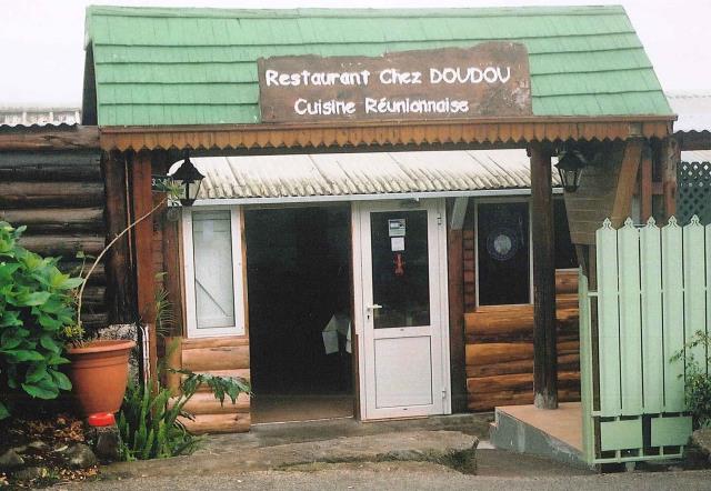 Chez Doudou, une adresse incontournable sur la route du Maïdo, à la Réunion.