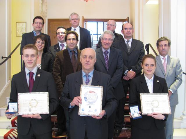 Les diplômé(e)s médaillé(e)s Baccalauréat 2011 (mention Bien), Margaux Levergne & Maxime Monchois, entourés de Jean-Marie Panazol, Christian Badinand,Eric Bidault, Patrick Garnier, Richard Ginioux, Bérengère Dupui, Alain Hallais, Bernard Clauzel,Maxime Si