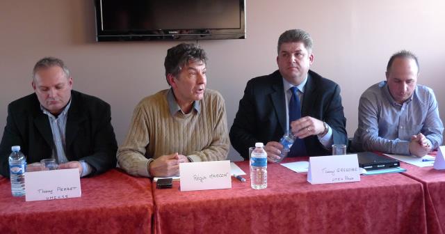 Thierry Perbet, UMIH15, Régis Marcon, Thierry Grégoire et Jean-Jacques Cadau, président de l'UMIH43. « 72 associations de chefs, rien pour le service, les maîtres d'hôtels. »