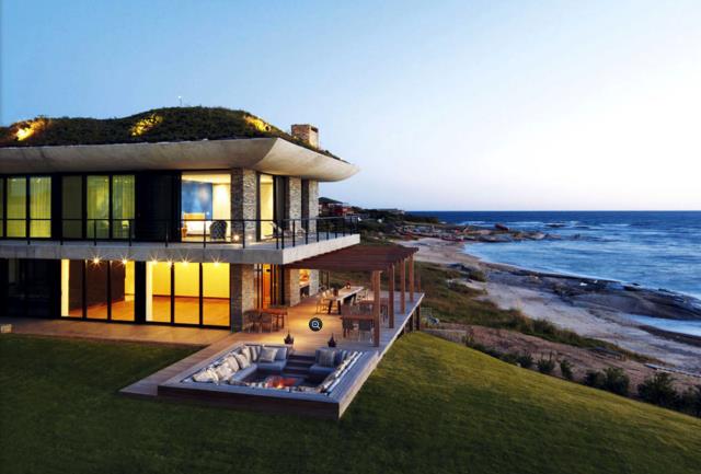 Playa Vik