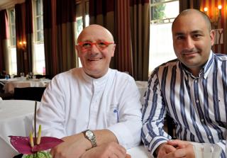 Jean-Luc Germond, chef du Sébastopol à Lille, et Ismaïl Tumer, directeur régional de Resto.fr