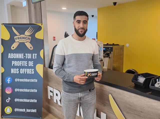 Houssain Oubairouk, cofondateur de French Barclette, dans son restaurant d’Arras. 