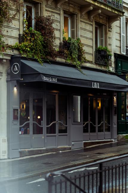 La façade de Lava. 