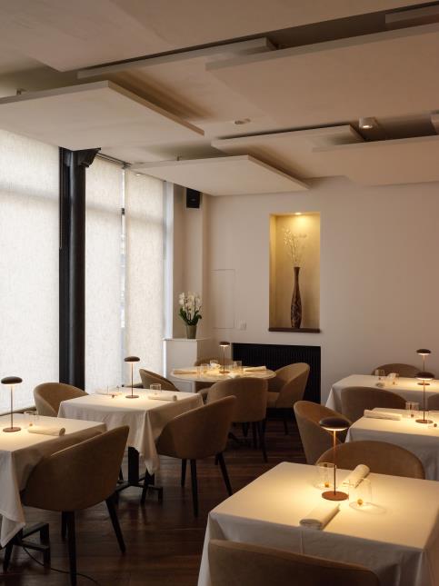 La salle du restaurant Amâlia. 