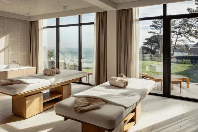 Les nouveaux espaces de soins de l'Emeria Dinard. 