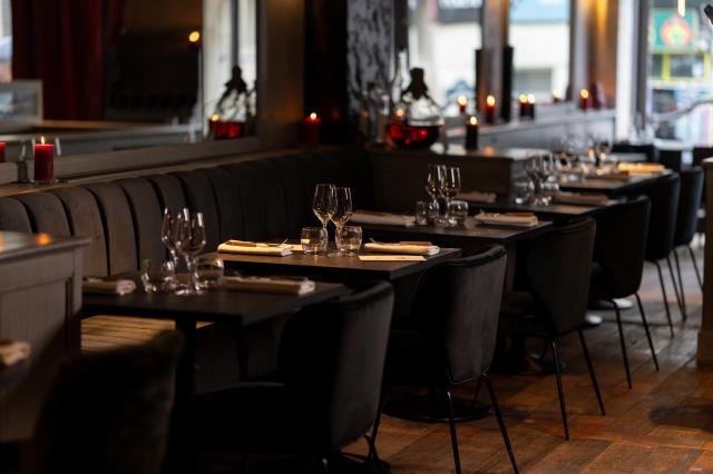 La salle du restaurant Lava - 55 couverts.