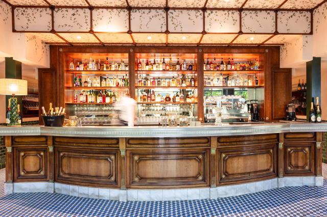 Le bar du restaurant La Flotille.
