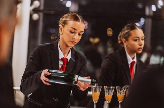 création d'un cocktail unique par les élèves du lycée le Castel