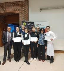 L'équipe lauréate de l'édition 2024 de la finale du concours gastronomique international Ficaht