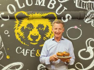 "Nous transmettons l’esprit de chaque enseigne aux équipes", explique Nicolas Riché, président de Wagram Food Service et de Columbus Café.