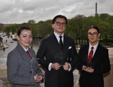 Photo article