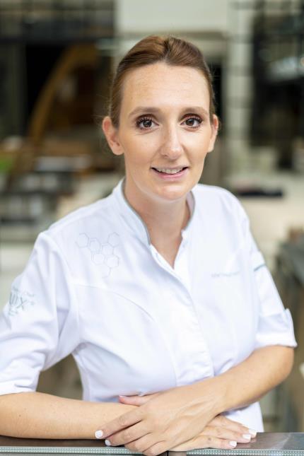 Marie Meunier, Cheffe pâtissière à l'hôtel LUX Grand Gaube à l'Ile Maurice