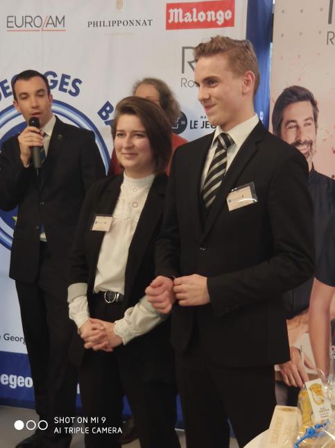 Lazlo Farras Frediani et une des deux candidats sélectionnés pour la Finale à Paris