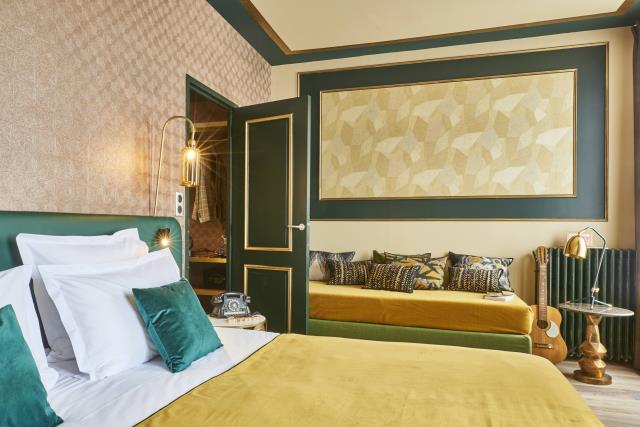 Une chambre triple, un produit rare dans le centre de Bordeaux.