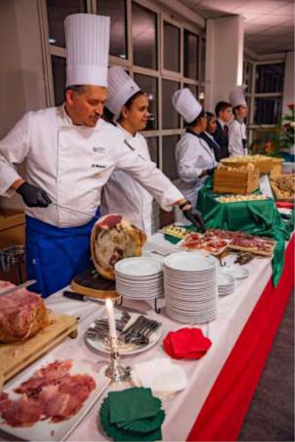 Présentation des charcuteries parmesanes