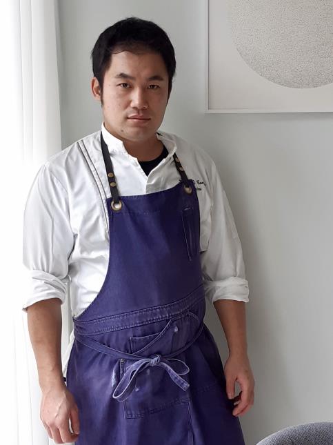 Dans sa famille, Kazuyuki Tanaka incarne la troisième génération de cuisiniers.