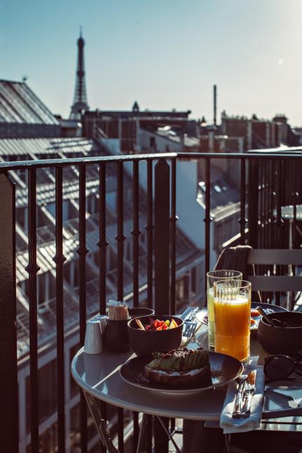 Terrasse avec vue au 6e et dernier étage.