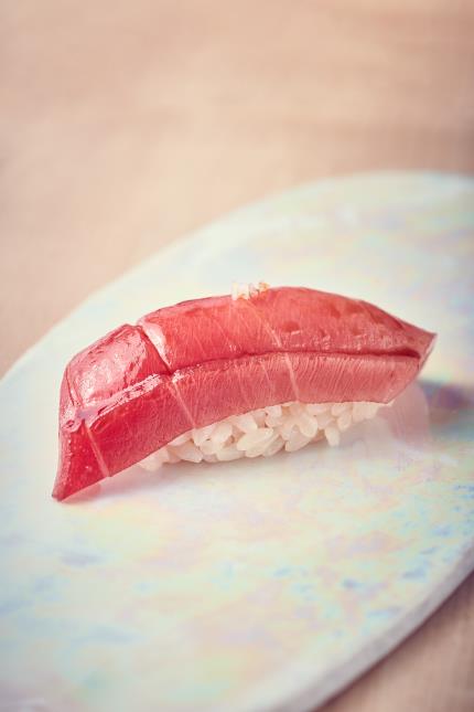Le sushi vu par le duo Alléno-Okazaki.