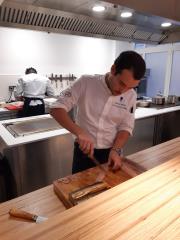 Le 'Top chef' Samuel Albert - ici dans son restaurant d'Angers - compte quelque 5 000 'followers'...