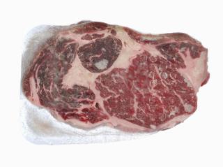 Une viande rouge peut être gardée congelée jusqu'à un an.