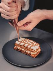 Mille-feuille vanille, praliné noix de pécan caramélisées