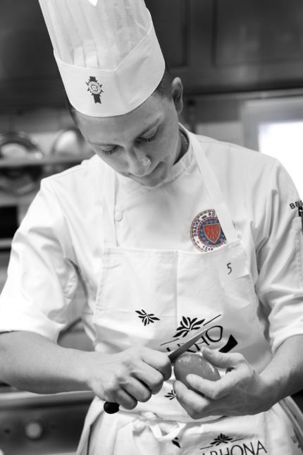 Matthieu Boulay en cuisine.