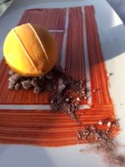 Balle jaune et terre battue servent d'inspiration à ce dessert.