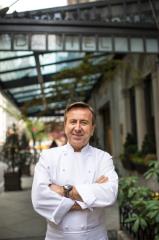 Daniel Boulud remporte le prix The Diners Club® Lifetime Achievement 2015.