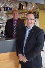 Le responsable de la section hôtelière de L'Institution St Pierre Fourmies Laurent Vallet, et le...