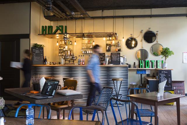 Les producteurs locaux à l'honneur dans le restaurant d'ho36 à Lyon.
