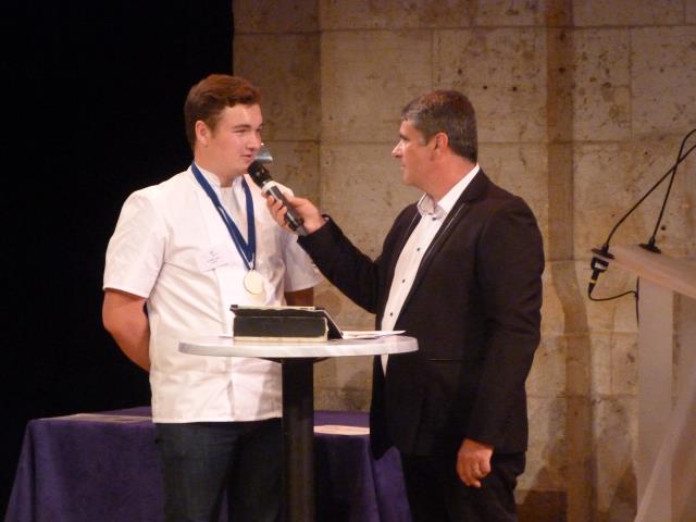 Simon Adamo médaillé d'Or départementale et régionale au concours MAF  cuisine froide