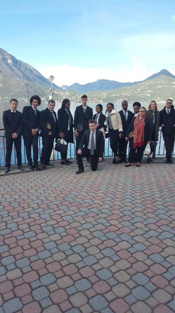Les apprentis du CEFAA sur les bords du lac de Côme