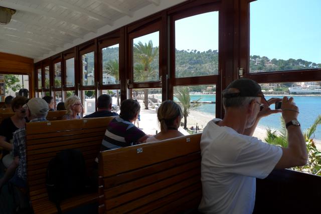 Les retraités anglais qui fréquentent l'Espagne pendant la saison basse (ici dans le village de Soler à Palma de Majorque) font rarement des réclamations contre les hôteliers et reviennent à 70% à contrario du tourisme de masse estival.