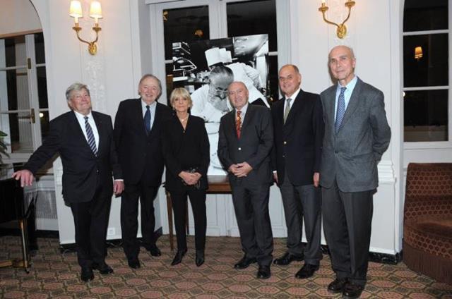 De g à d : René Rougier, vice-président, Benoît France, secrétaire perpétuel, Eventhia Senderens, Alain Graillot, président, Philippe Bourguignon, trésorier, Aubert de Villaines, vice-président