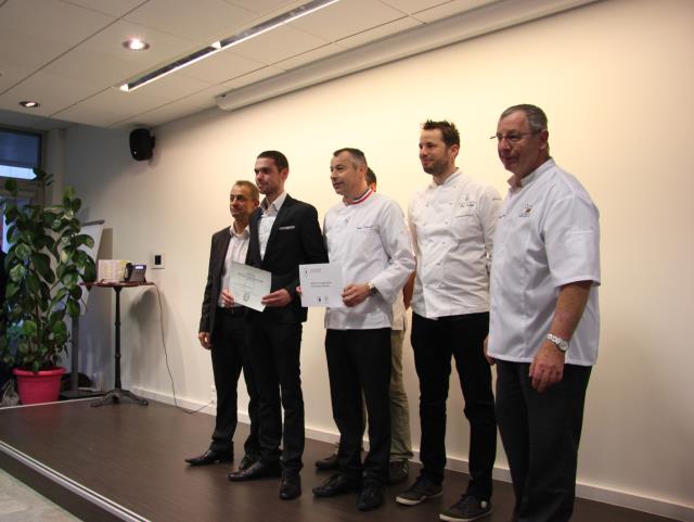 Remise du diplôme : Les professeurs et la profession ont pu récompenser chaque diplômé du lycée Rabelais