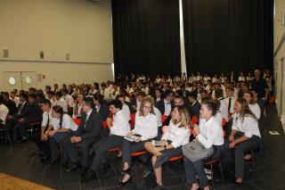 Les 200 nouveaux élèves du lycée Georges Frèche font leur rentrée sous le signe de la bonne humeur