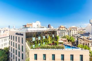 Tous les hôtels du groupe affichent 5 étoiles, comme ici à Barcelone