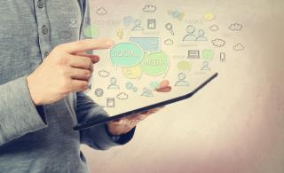 Vous pouvez améliorer vos pages Google, Facebook, Tripadvisor ou La Fourchette, ou encore créer un...