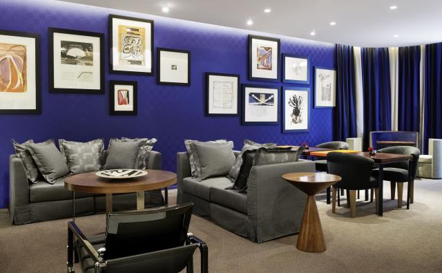 LePutman Lounge