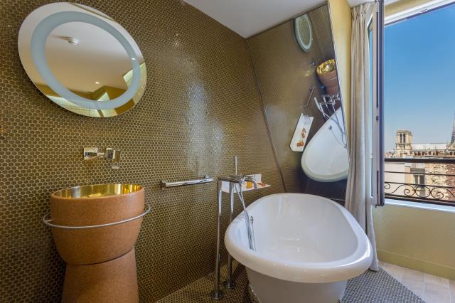 La chambre Amélie, hôtel Les Bulles de Paris.